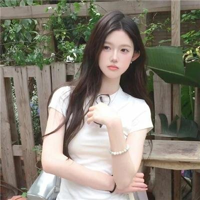 红色正前方